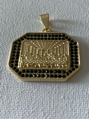 Gold-tone Octagonal Last Supper Pendant